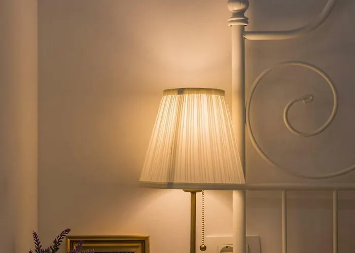 Mediterranean Vintage *